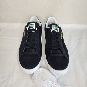 Puma Men's Suede Classic XXI Black And White Sneakers Size 12